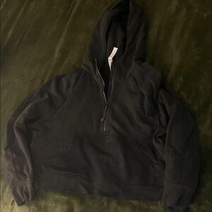 Women’s Lululemon scuba half-zip hoodie